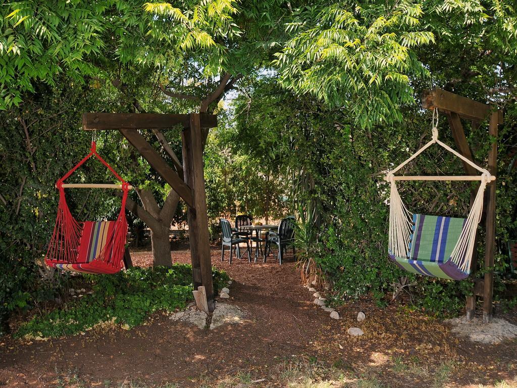 The Galilee Cabin Villa Arbel Room photo