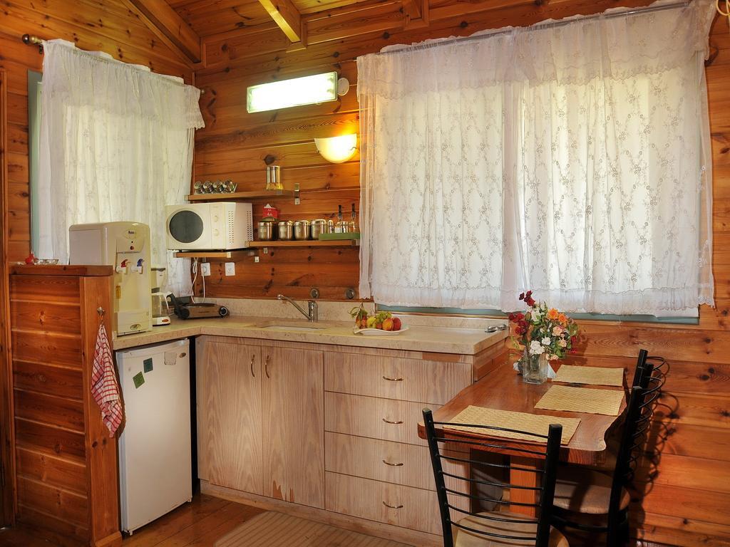 The Galilee Cabin Villa Arbel Room photo