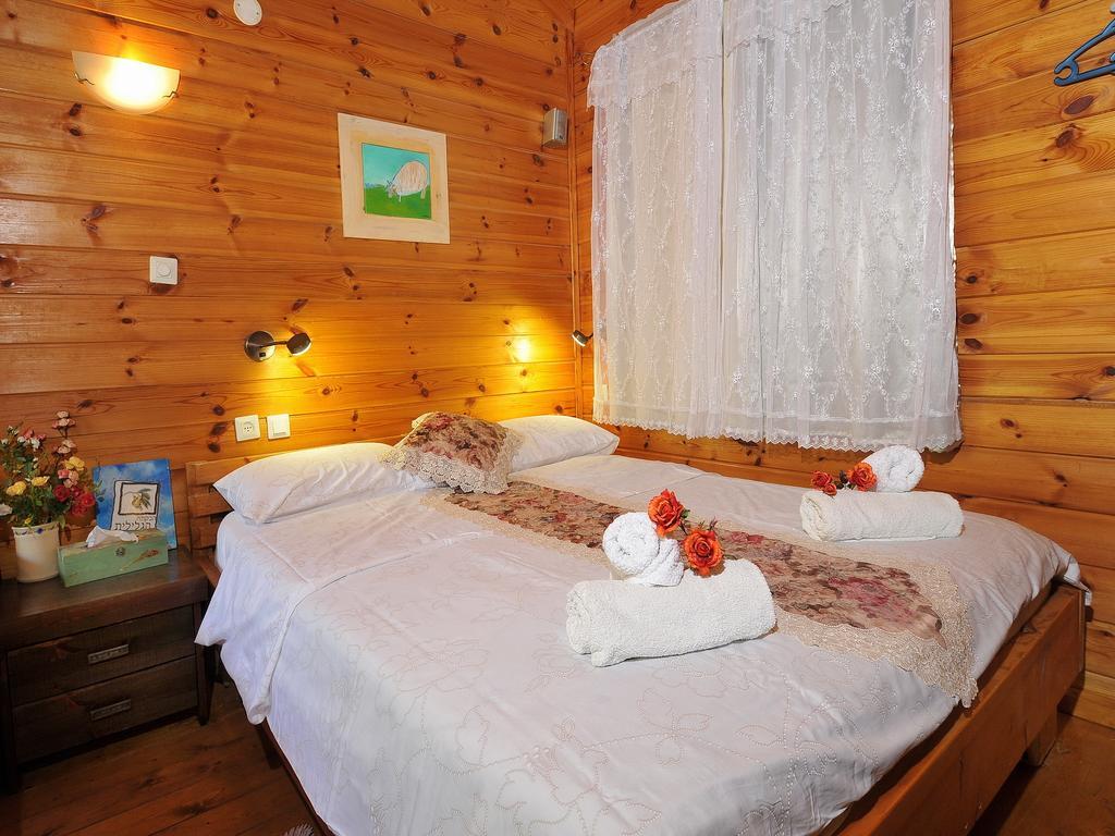 The Galilee Cabin Villa Arbel Room photo